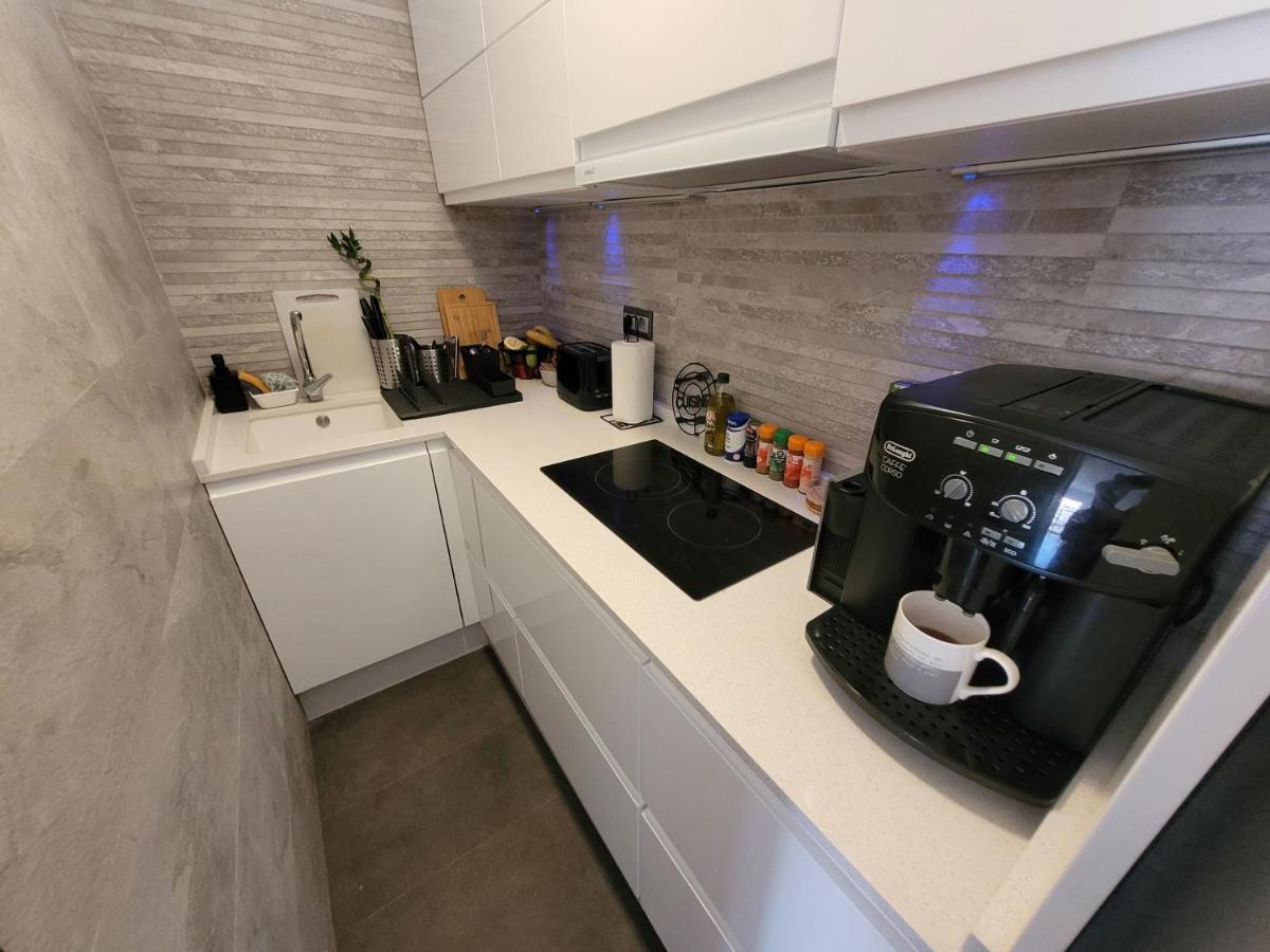 Attico Acuario, 2 Bathrooms Top Floor Appartment With Sea And Mountain Views เบนัลมาเดนา ภายนอก รูปภาพ