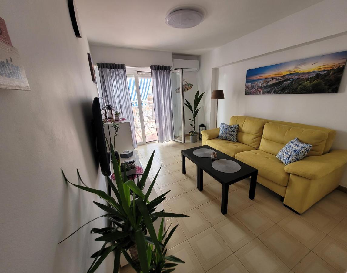 Attico Acuario, 2 Bathrooms Top Floor Appartment With Sea And Mountain Views เบนัลมาเดนา ภายนอก รูปภาพ